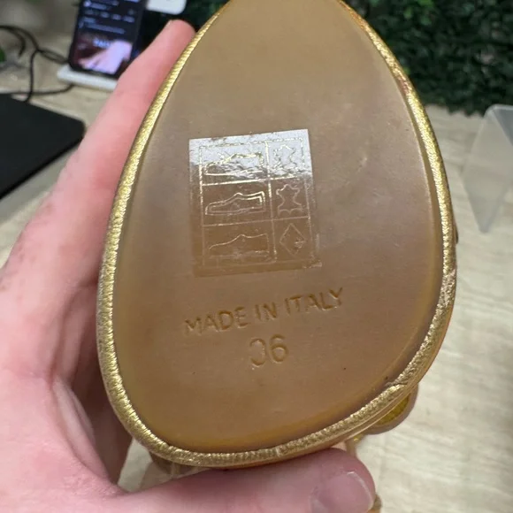 Emilio Pucci Brown Leather Plated Platform Sandals - W6 - Picture 9 of 10